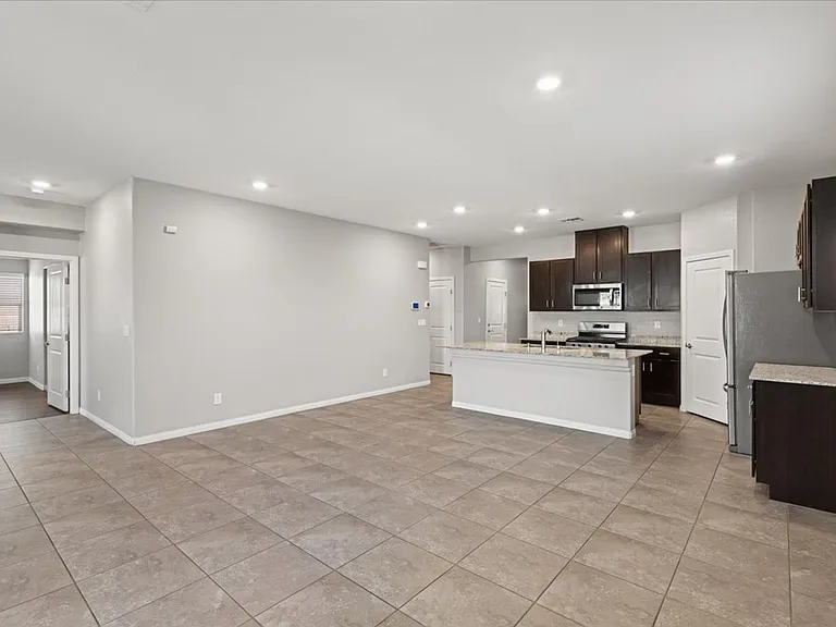 4414 Meline Ave — Photo 9