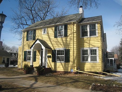 1st image of 247 Finn St S