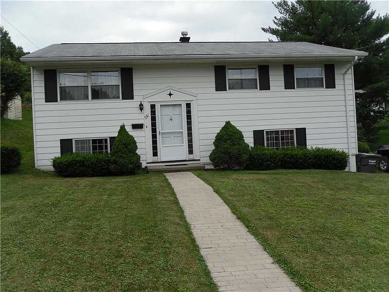 1st image of 210 Dominican Way