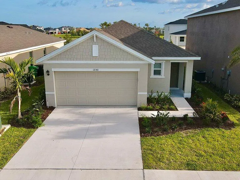 12341 SW Nettuno Way — Photo 3
