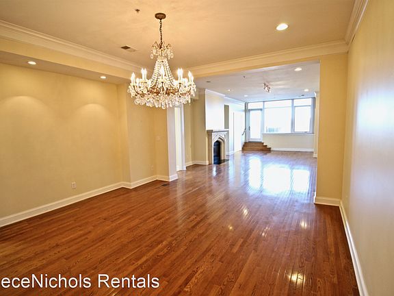 5th image of 2929 McGee Trfy APT 202