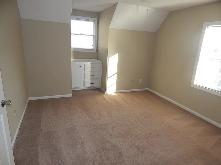 2846 Willow Wood Cir — Photo 14