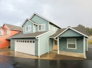 2638 SW Brant St, Newport, OR 97365