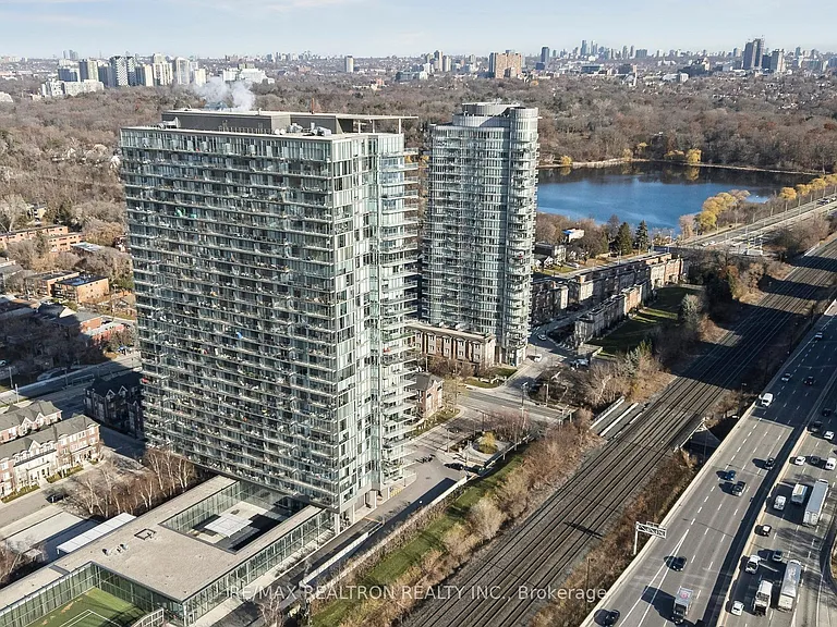 103 The Queensway #2805 — Photo 46