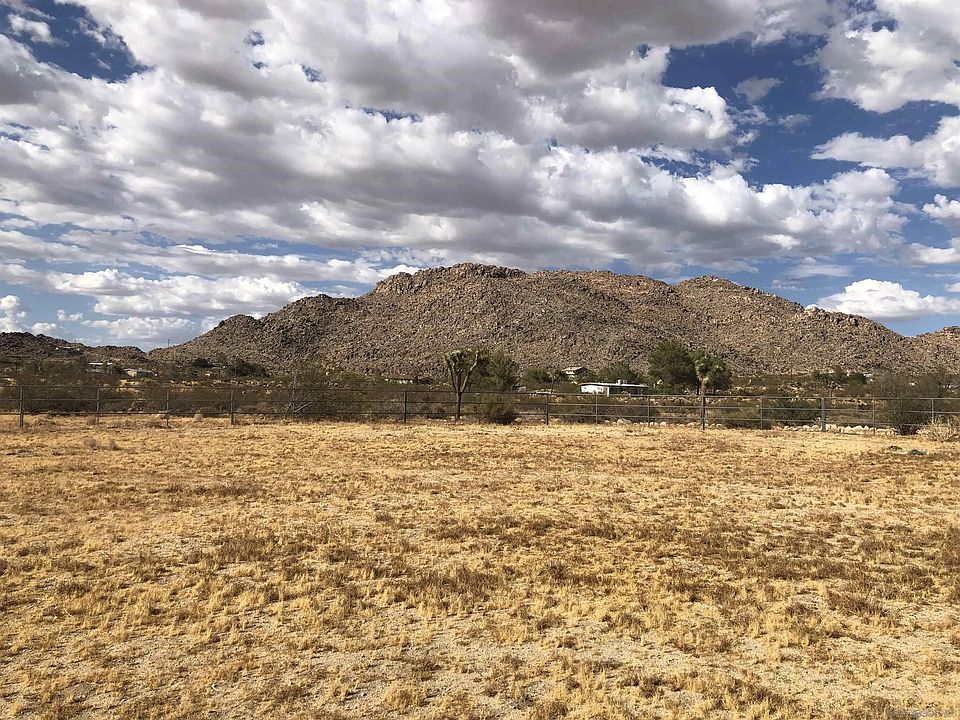2nd image of 62738 Quail Springs Rd