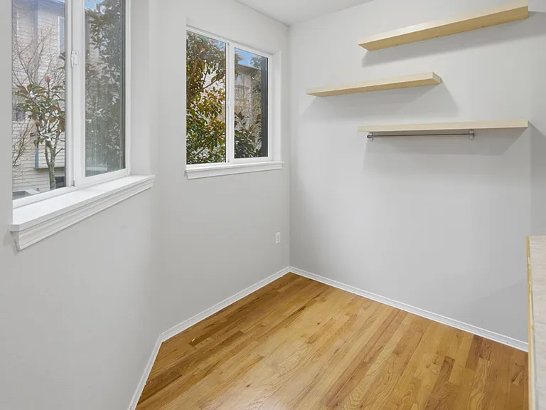 14868 SE 16th St #7 — Photo 8