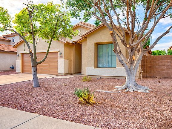 2nd image of 15926 W Maui Ln