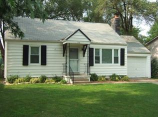 916 NE 42nd Trl, Kansas City, MO 64116