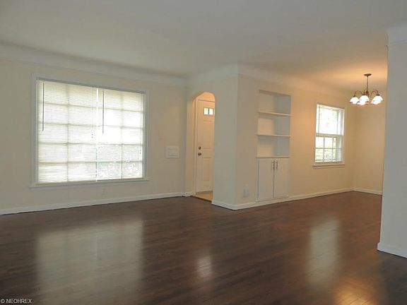 5th image of 1003 Glenside Ave