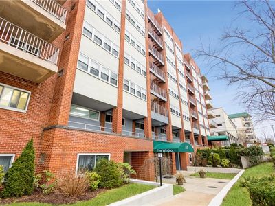 370 Westchester Avenue #4A, Port Chester, NY, 10573
