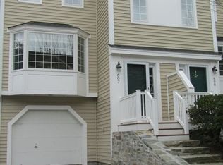 607 Browning Ln #607, Worcester, MA 01609