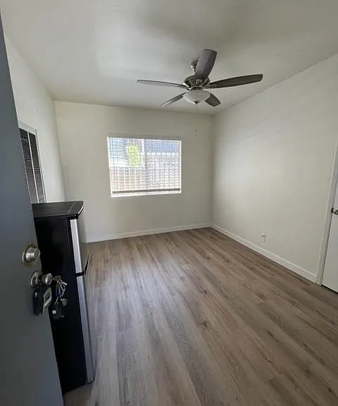 10700 Francis Pl #3 — Photo 3