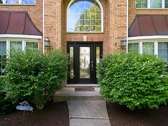 5th image of 3943 Littlestone Cir