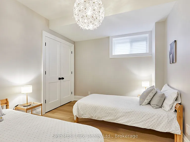 30 Amesbury Dr #2 — Photo 23