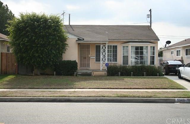 1st image of 5942 Centralia St