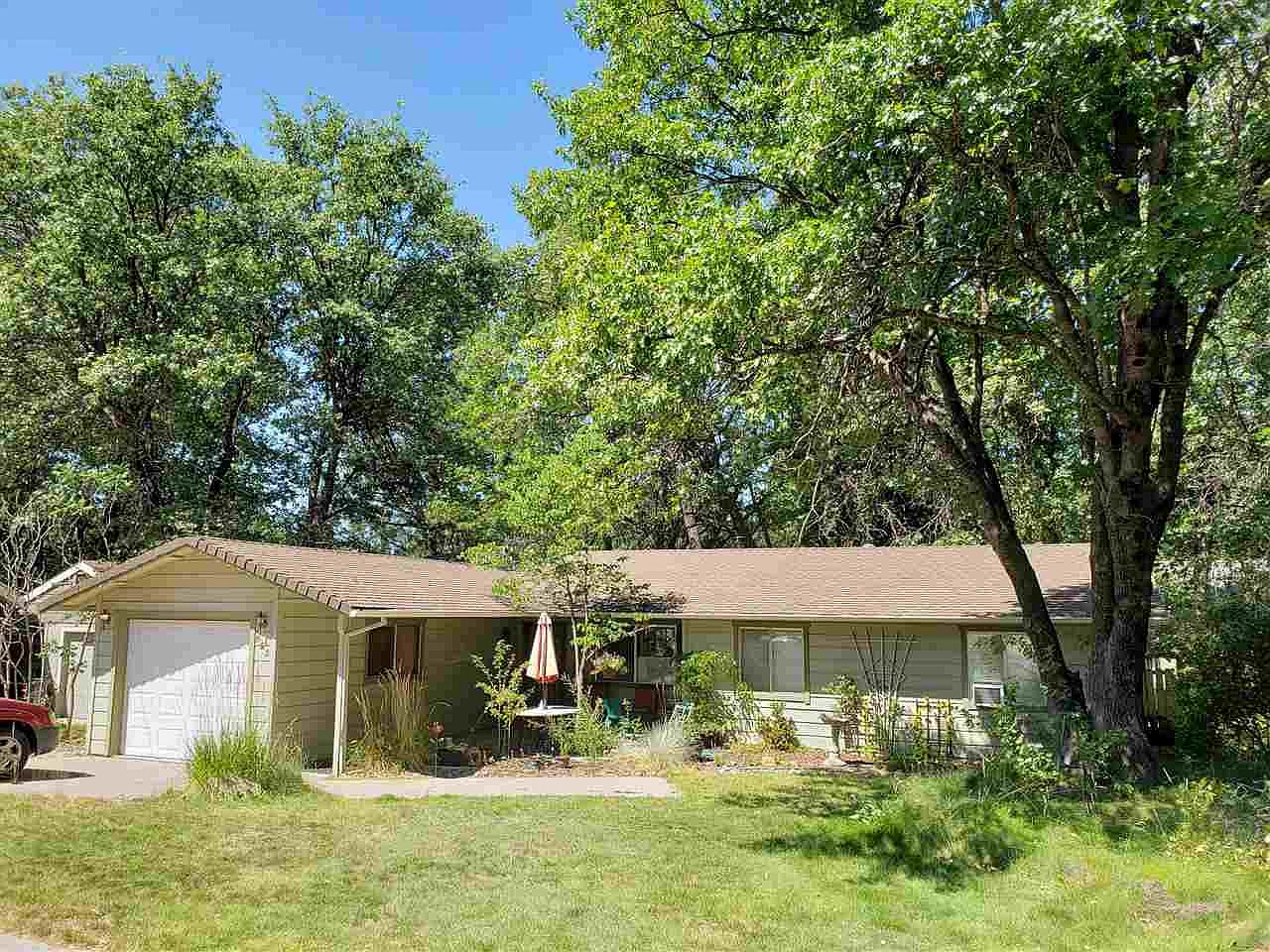 553 N Adams Dr, Mount Shasta, CA 96067 Zillow