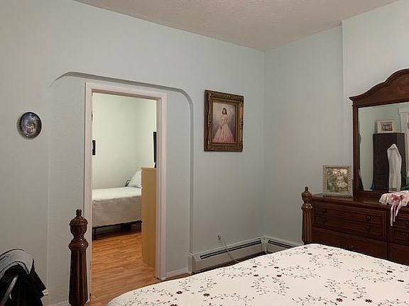 2nd image of 404 58th St