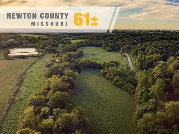 389 Lentz St, Stella, MO 64867