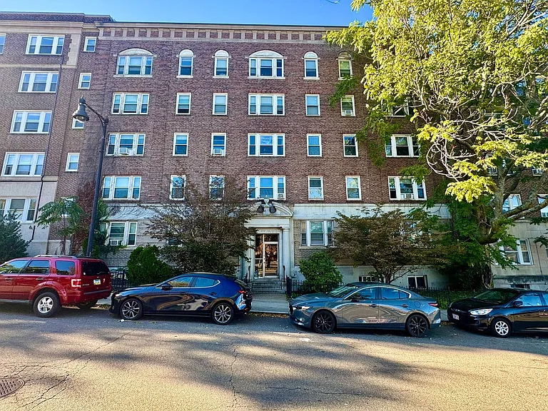 1614 Commonwealth Ave #57 — Photo 19