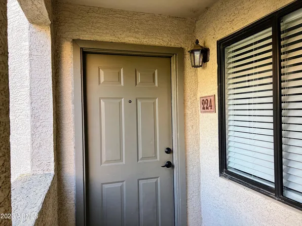 1287 N Alma School Rd, Chandler, AZ