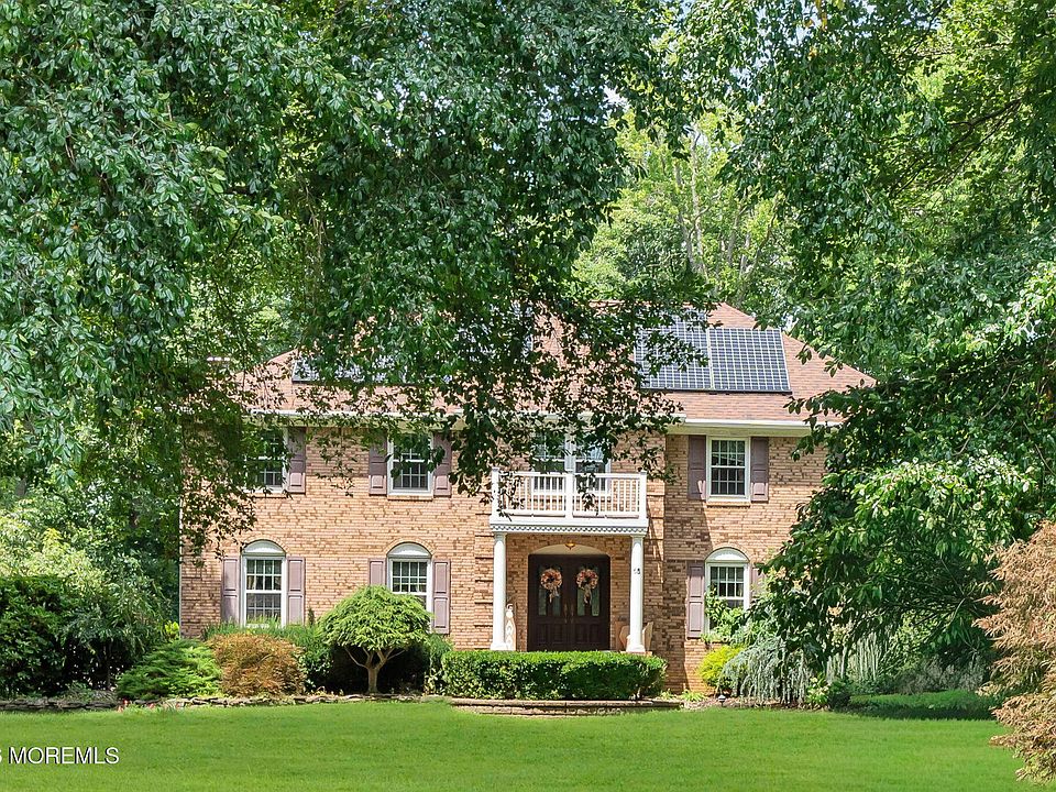 1st image of 65 Devonshire Drive