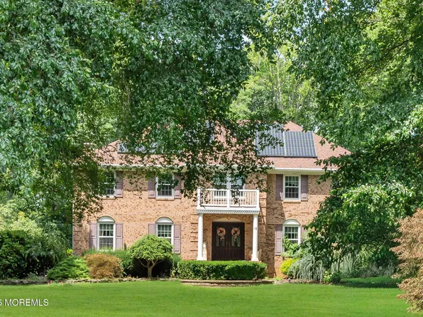 65 Devonshire Drive, Morganville, NJ 07751