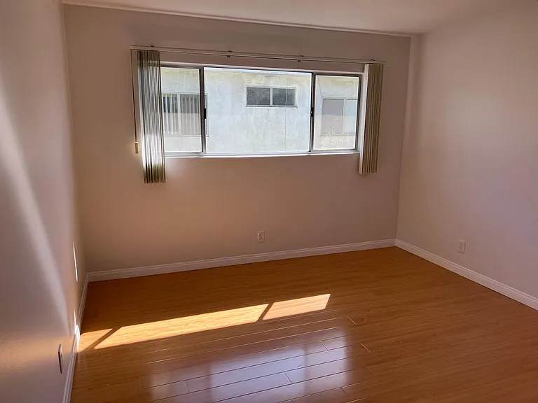 3741 Vinton Ave #5 — Photo 15