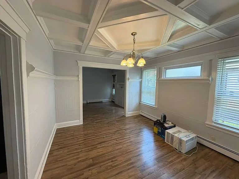 41 Lincoln Ave — Photo 11