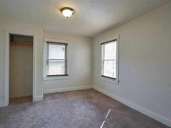 3rd image of 9409 Muriel Ave