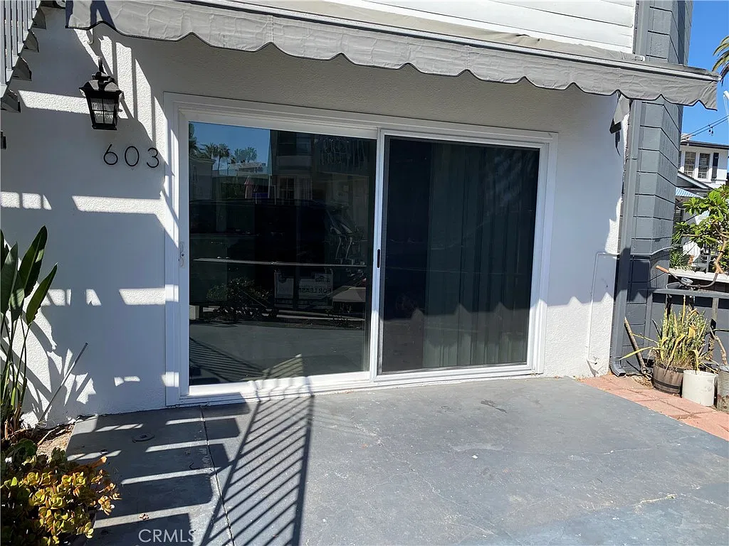 2 bed, 1139 sqft, $3,700 — Photo 4