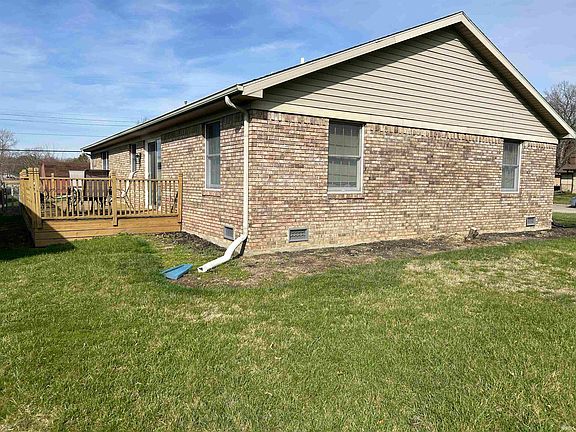 3rd image of 3101 W Mansfield Dr