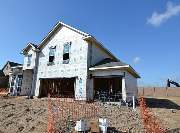 5th image of 9107 Hollowcreek Point Ln