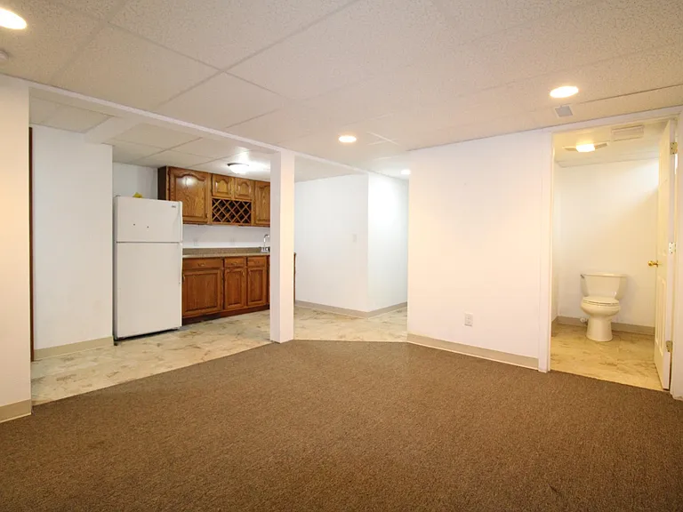 7261 Hyperion Point — Photo 27