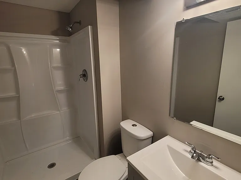 21549 Jeffery Ave — Photo 8