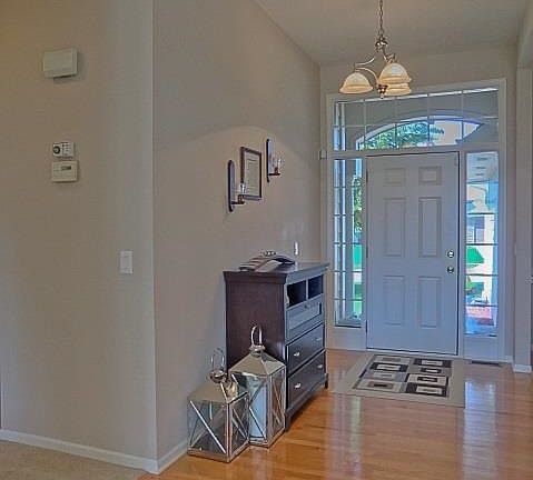 4th image of 2601 Leigh Ln