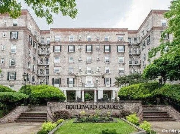 30-15 Hobart #3H, Woodside, NY 11377