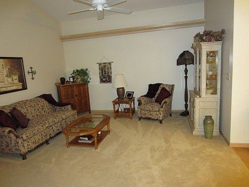 5th image of 1083 Riverwood Ct