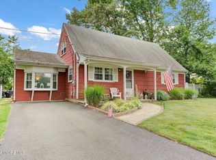 606 Duke Ct, Toms River, NJ 08753