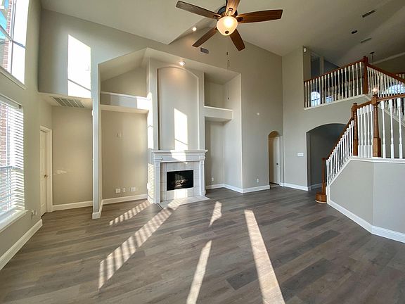 3rd image of 4831 Zachary Ln