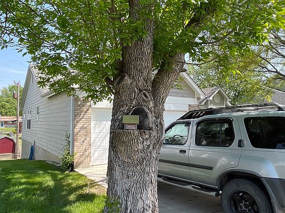 4th image of 10010 Grant Meadow Ln