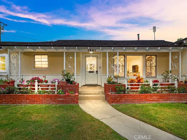 1901 N Greenbrier St, Santa Ana, CA 92706