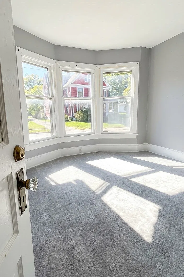 2 bed, 1035 sqft, $950 — Photo 4
