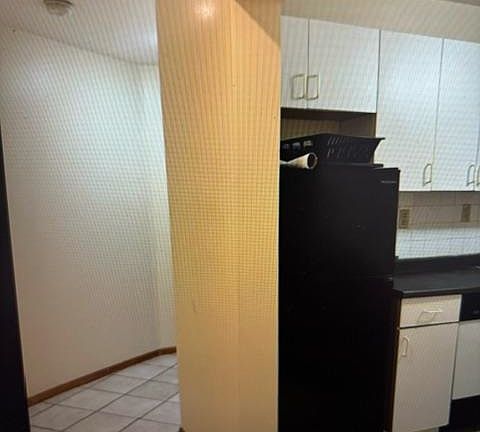 4th image of 177 W 48th St APT 9