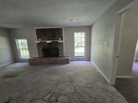 4th image of 167 County Road 3665 W