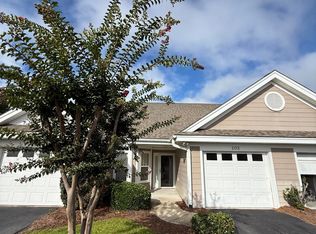 103 Windchime Ct, Morehead City, NC 28557
