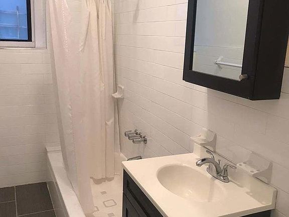 2nd image of 179 Linden Blvd APT 1B