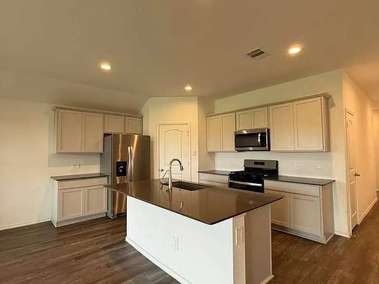 5037 Almond Terrace Dr — Photo 13