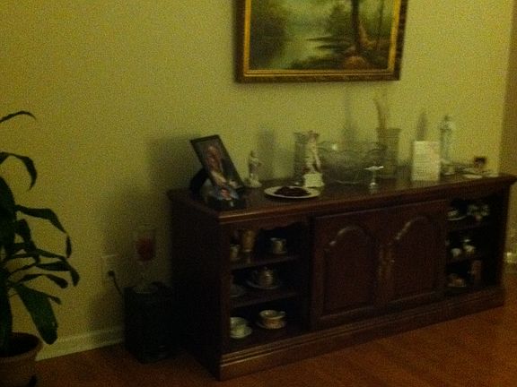 2nd image of 204 Autumn Woods Blvd