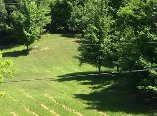 9475 E Lakeview Hills Rd, Traverse City, MI 49684