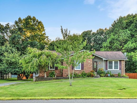 2nd image of 510 Overton Dr